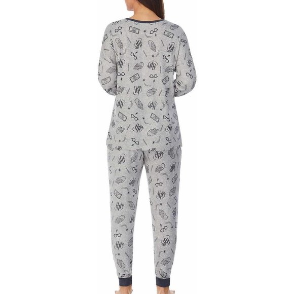 NWT Wizarding World Harry Potter Cozy 2 Piece Pajama Set Gray Size M $60 FFF181 - Picture 2 of 4